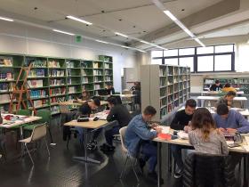 Foto Biblioteca Chiima farmacia Veterinaria