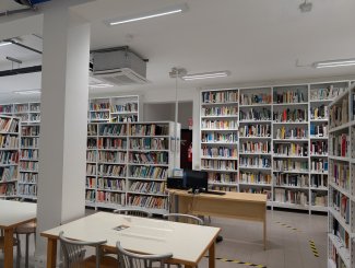Sala lettura della Biblioteca di Lettere e lingue